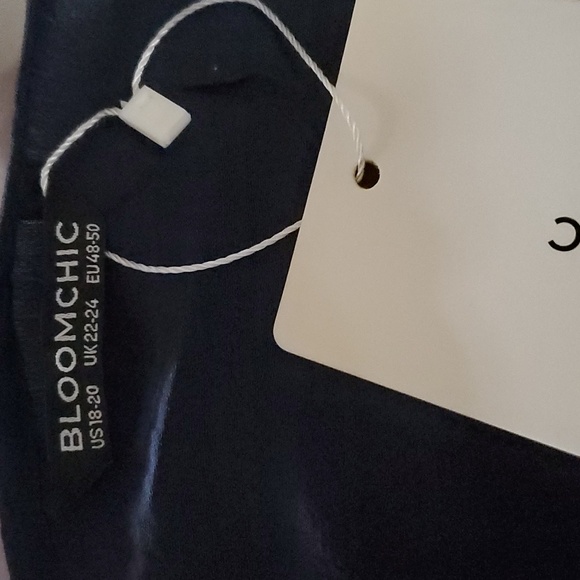 High Low blouse by BloomChic - Picture 2 of 2